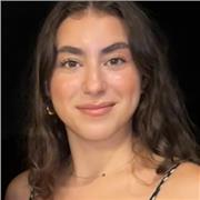 Profesora de apoyo con nivel de inglés nativo